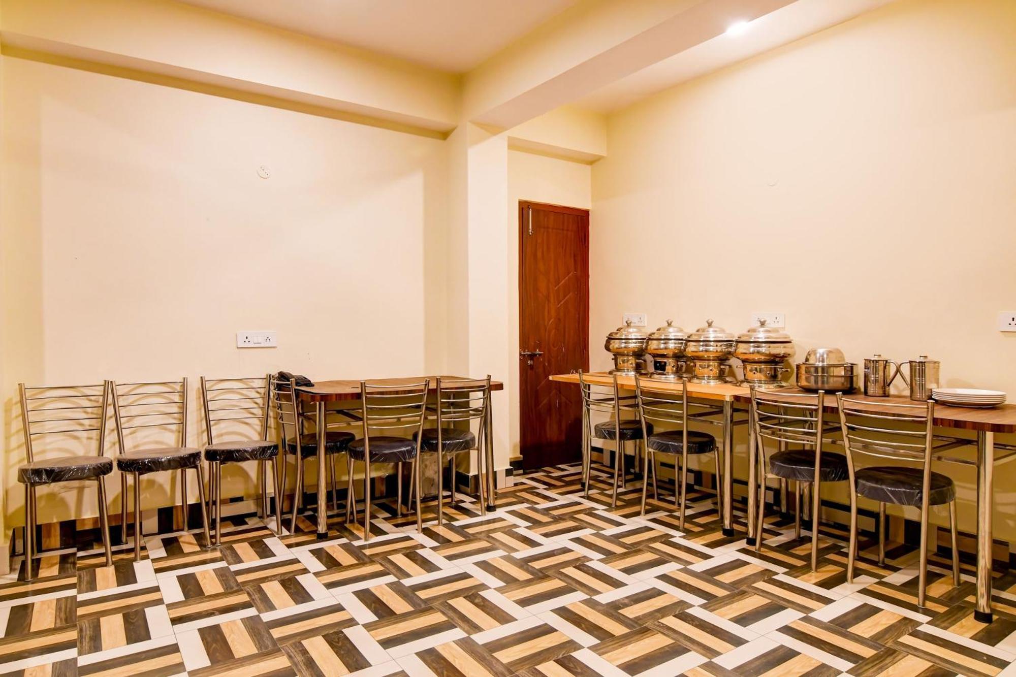 Super Townhouse Downtown Gangtok Hotel Luaran gambar